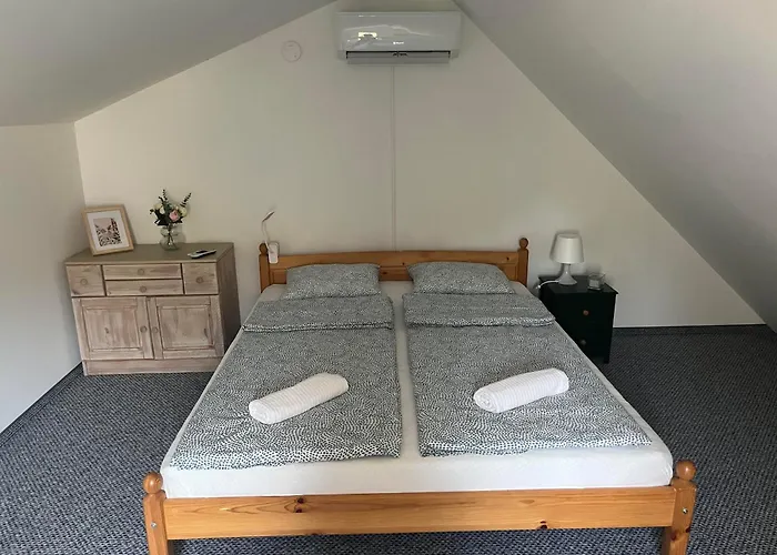 Bazsarozsa Kucko * Pecsvarad